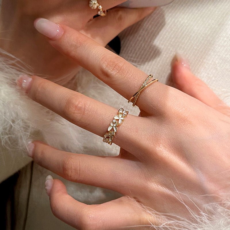 Everdale Cross Ring Abbott Atelier